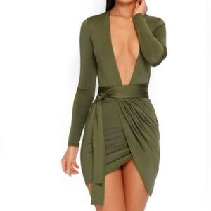 Oh Polly Plunging V Neck Long Sleeve Cut Out Bodycon Ruched Wrap Mini Dress SZ 0